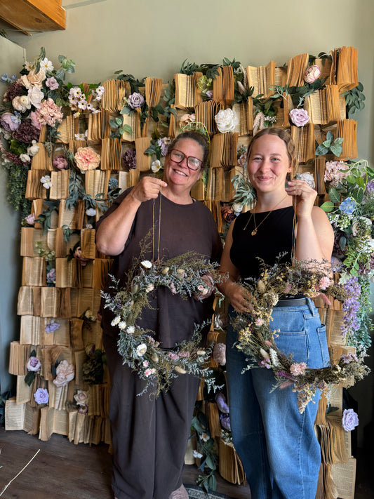 Everlasting: A Dried Flower Wreath Workshop